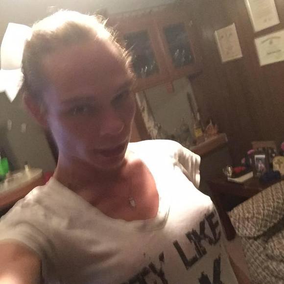 Meet your Posher, Kourtney - Picture 1 of 1